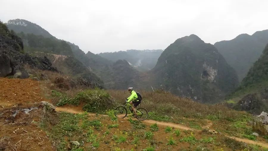 Ha Giang Loop Bicycle Adventure: Conquering the Majestic Frontiers of Northern Vietnam
